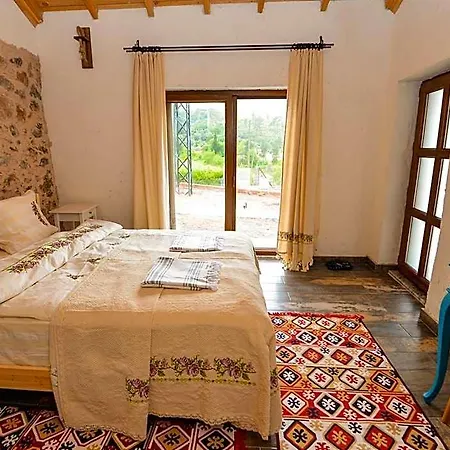 Hotel Dedehan Retreat